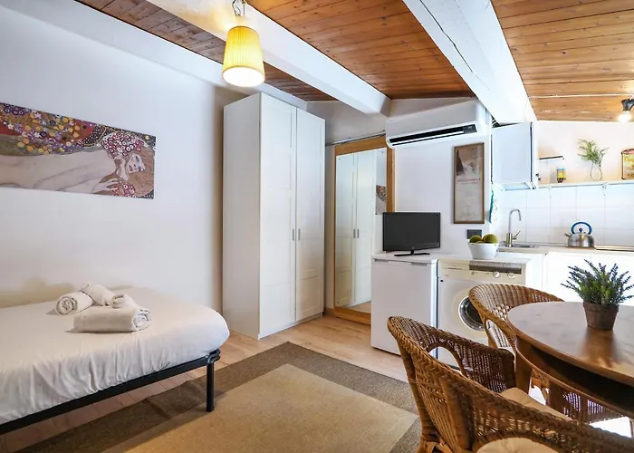 Apartment Primopiano - Colonne B *